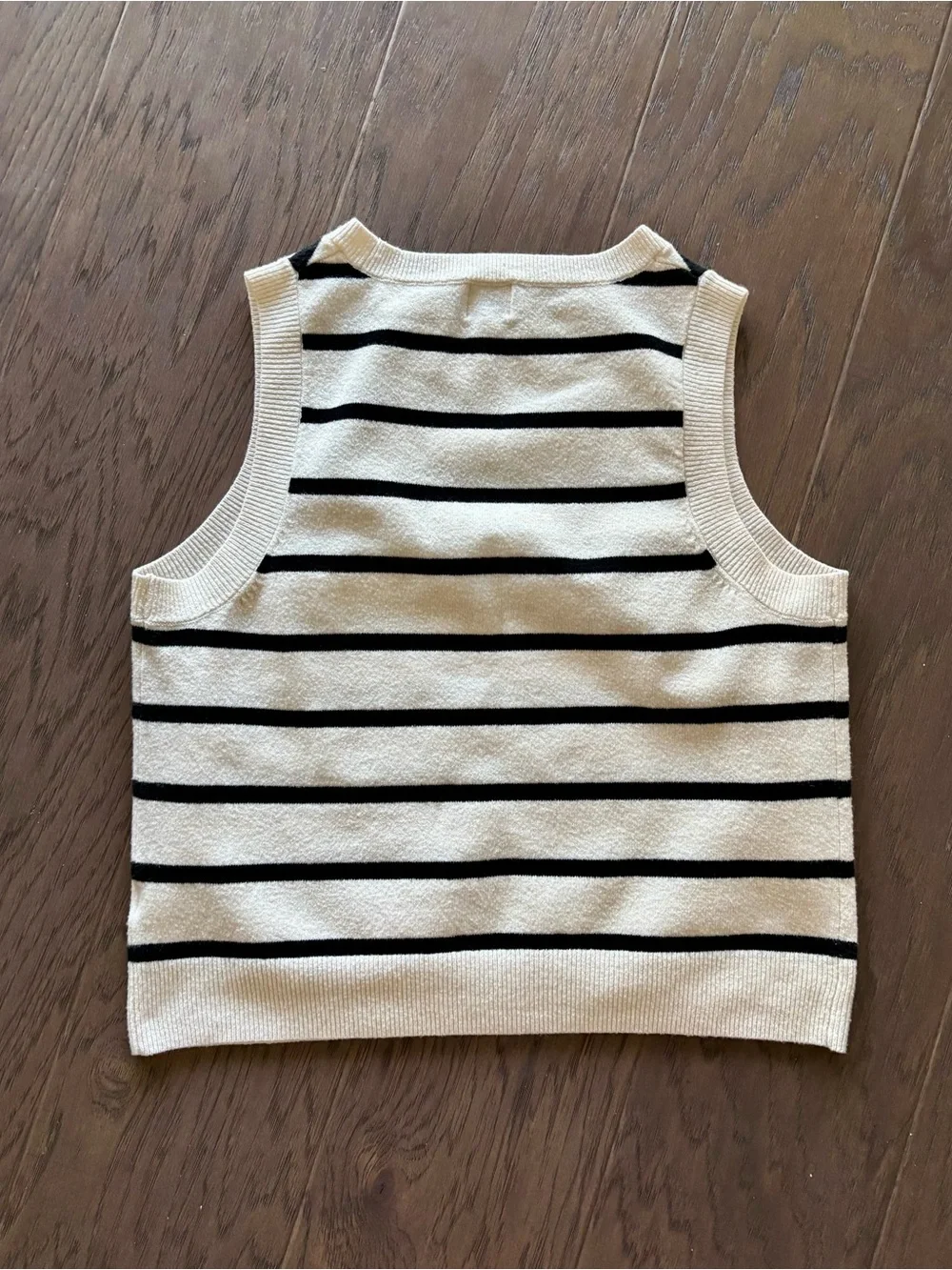 A New Day Black/Cream Striped Knit Sleeveless Top